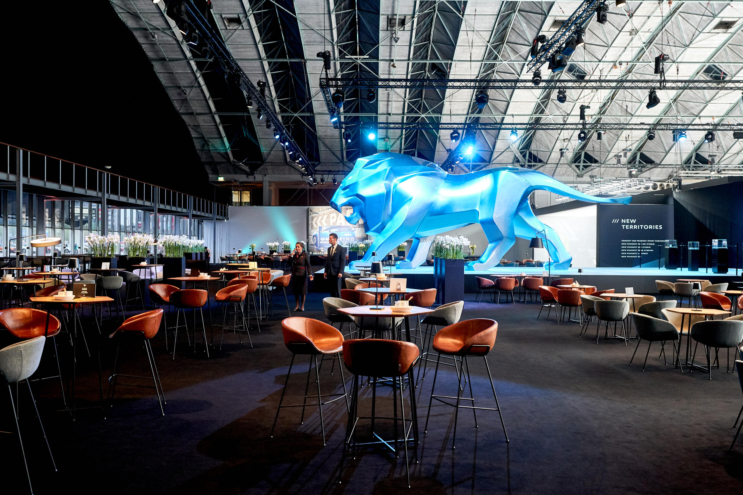 Huur meubels van Adexpo op de Peugeot 2020 Brand Convention 2020